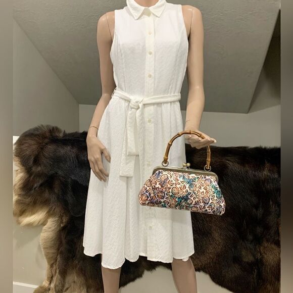 Handmade Genuine Leather Floral Embossed Real bamboo Handle Satchel/Crossbody - Picture 2 of 16